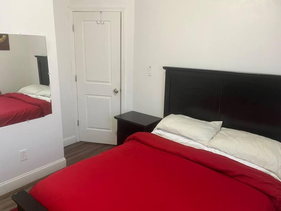 Three Bed One Bath Apt 25 Mins To Nyc Belleville Εξωτερικό φωτογραφία